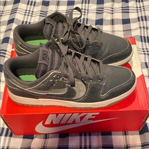 Nike dunk low size 10M Halloween